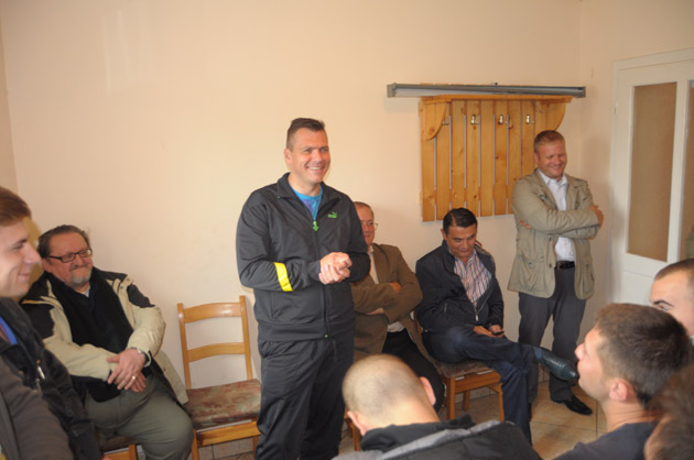 Tinerii liberali, şcoliţi de seniorii PNL