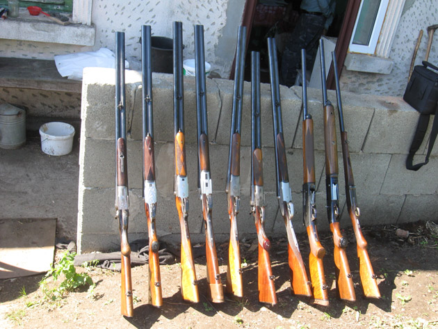 Arsenal de luptă în umbra legii!