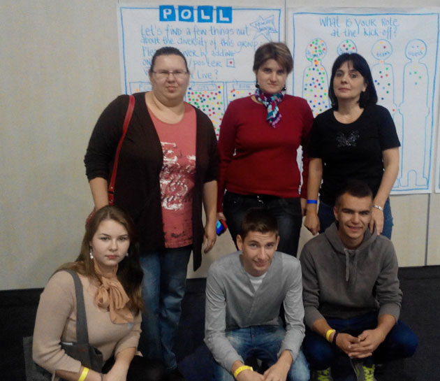 Trei profesori şi trei elevi din judeţ prezenţi la Conferinţa de deschidere ACES