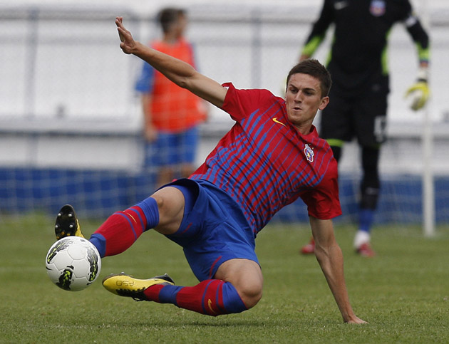 Sătmăreanul Florin Gardoş, de trei puncte