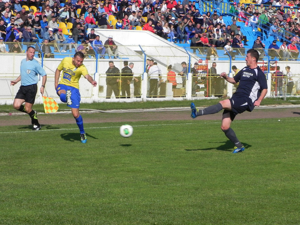 E adevărat. Fotbalul se joacă pe goluri...