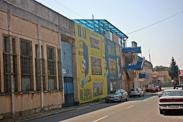Stadionul Olimpia stă să CADĂ...pe hârtie