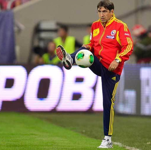 Criticat de toţi, Piţurcă a mai doborât un record. VEZI despre ce record este vorba!