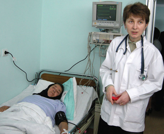 Serviciile medicale de bază au intrat în dezbatere