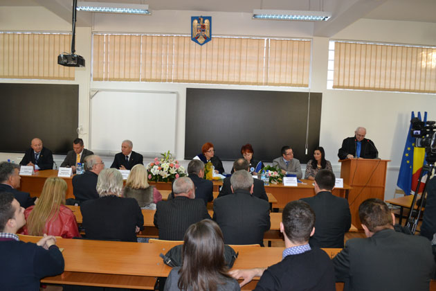 Debut de an universitar la Goldiş