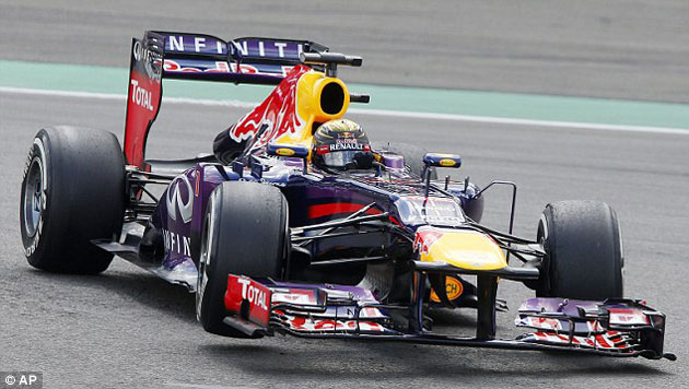 Vettel câştigă din nou