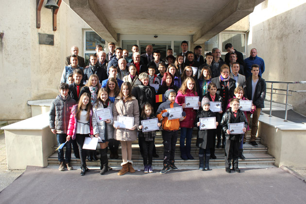 Sportivi şi pianişti premiaţi la Primărie