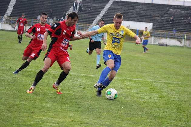 Olimpia topeşte „Metalul„ din Reşiţa!