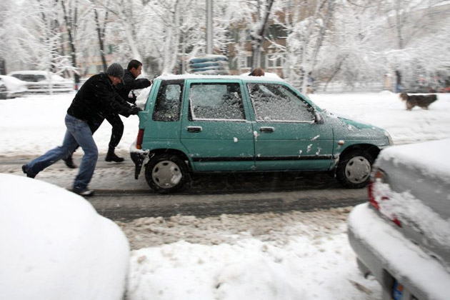 Când trebuie montate cauciucurile de iarnă?