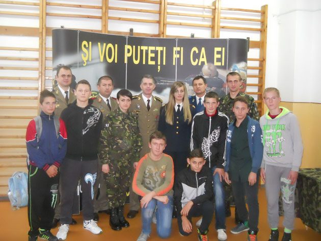 Haina militară, manta pentru criză