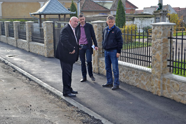 Trotuare finalizate şi date în folosinţă  la Satu Mare