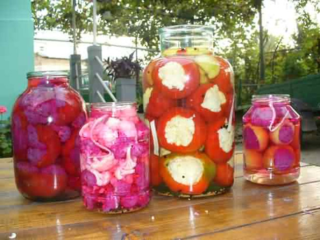 Consumati muraturi conservate in sare. Ajuta la cresterea imunitatii