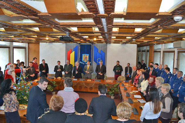 Prefectul cere multă vigilenţă de sărbători