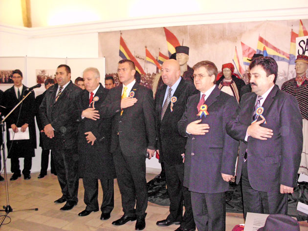 Expoziţia “Marea Unire şi Biserica” la Muzeul de Artă