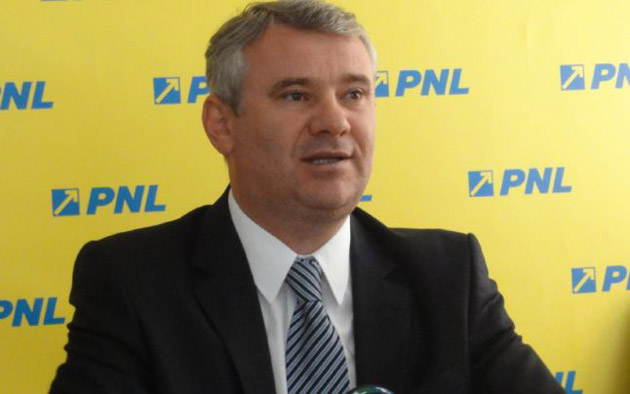 Gigel Ştirbu a depus jurământul de învestitură în funcţia de ministru al Culturii