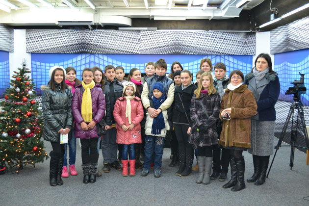 Studioul NVTV,  colindat de elevii din Viile Satu Mare