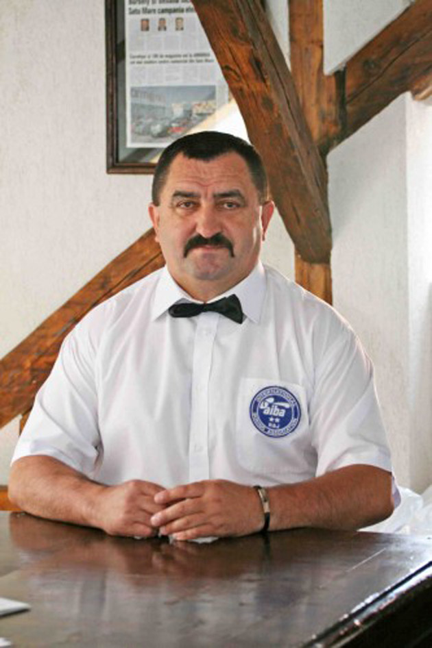 „La Mulţi Ani!“, Ioan Ghere şi Ioan Gavriş