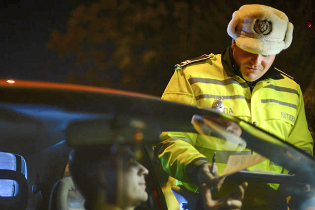 Cel mai bine plătit poliţist din România are un salariu net de aproape 9.500 de lei pe lună