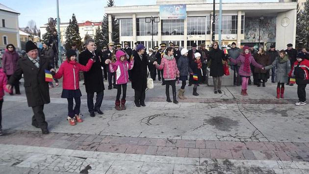 Ziua Unirii Principatelor marcată cu o Horă a Unirii și la Zalău