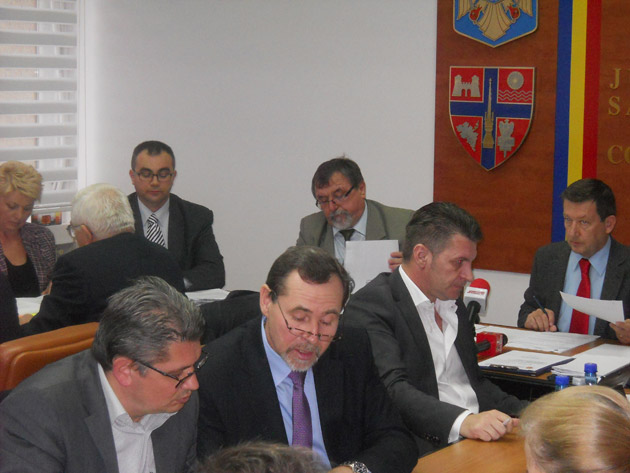 O firmă din Arad furnizează mere pentru elevii din Sălaj