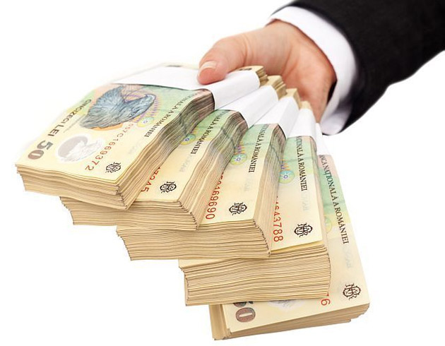 Cât mai plătesc bancherii pentru un depozit pe un an