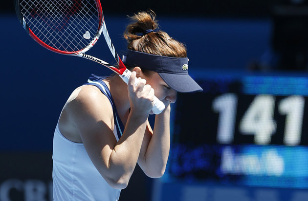 Halep, eliminată de la Australian Open