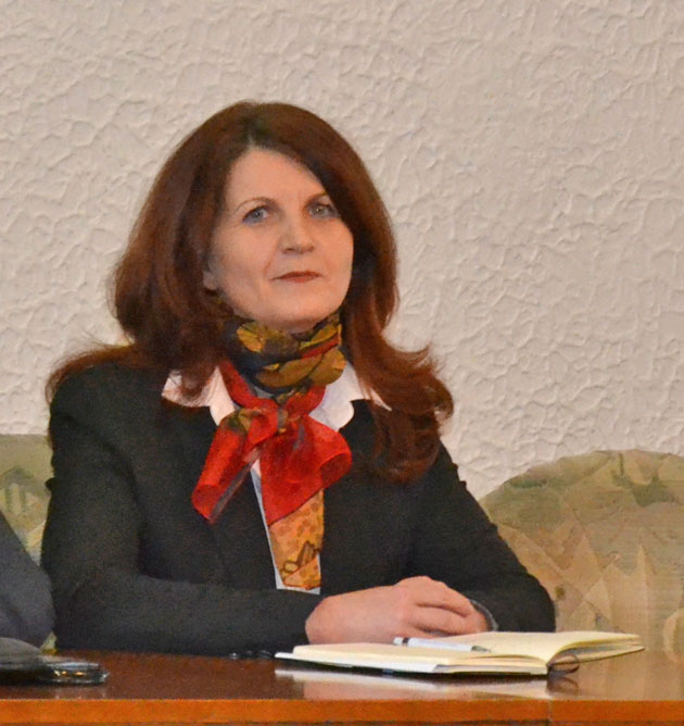 Cine este Erica Venemozer