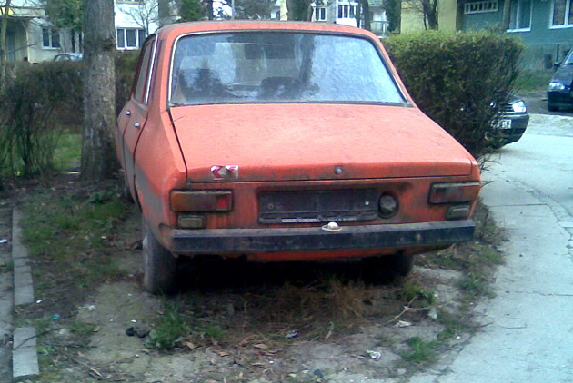 Vânătoare de maşini abandonate!