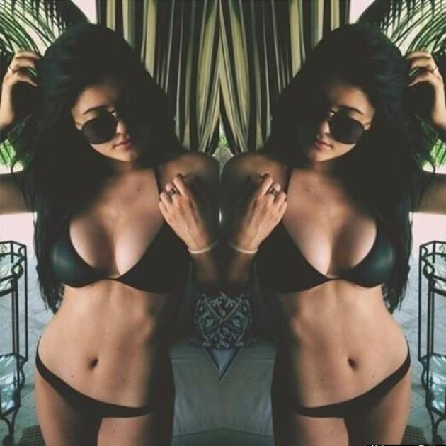 Sora mai mică a lui Kim Kardashian pozează sexy la 15 ani
