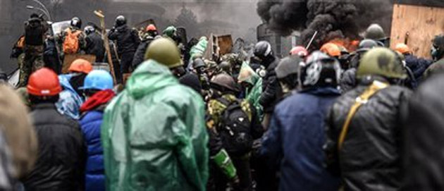 Focuri de armă cu muniţie de RĂZBOI la Kiev