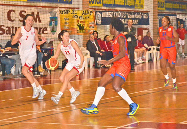 Spectacol oferit de cele două CSM-uri