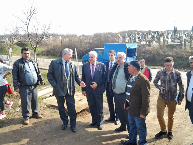 Curent electric pentru toţi romii din Tăşnad