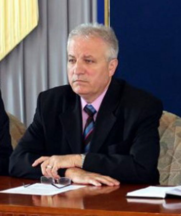 Primăria Păuleşti, acuzată că ciunteşte păşunea din Ruşeni