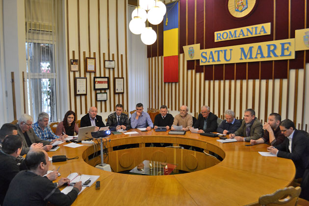 Autobuzele au trecere liberă pe strada Crişan