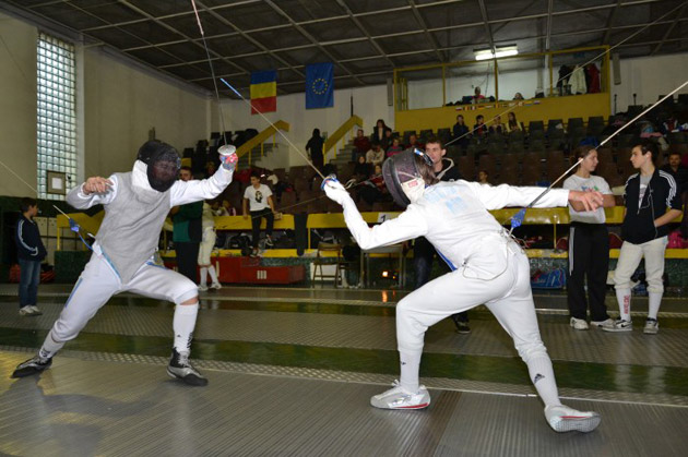 78 de floretiste din 12 ţări vin la Satu Mare