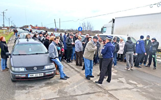 Vama Halmeu, blocată  de protestatari