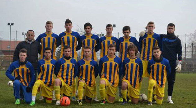 Amical / Seniorii au învins juniorii la Odoreu