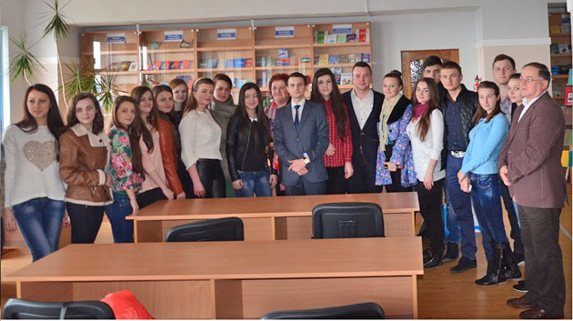 Sprijin sătmărean pentru studenţii români din Ujgorod