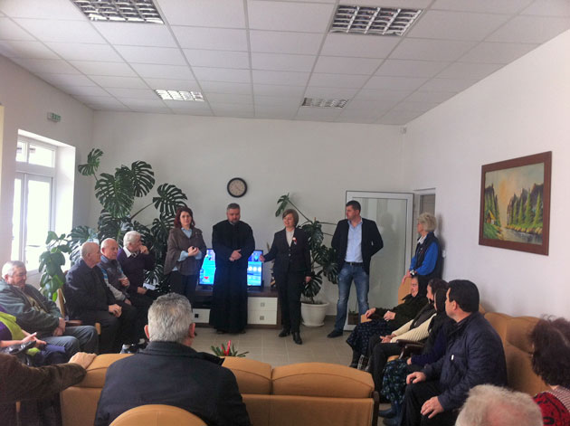 Grija faţă de vârstnici a Primăriei Negreşti, apreciată de consultantul german Ingrun Baron