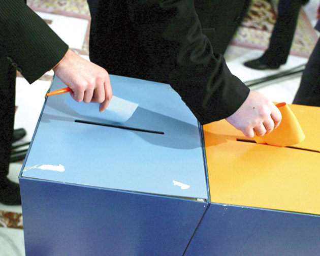 Parţialele pentru parlamentari, desfăşurate odată cu alegerile pentru PE, într-un singur tur