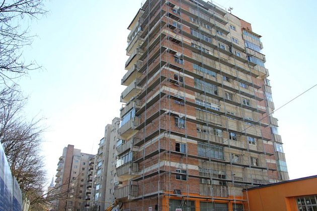 Primăria Zalău a semnat 11 contracte de finanțare pentru reabilitarea termică a 25 de blocuri de locuințe