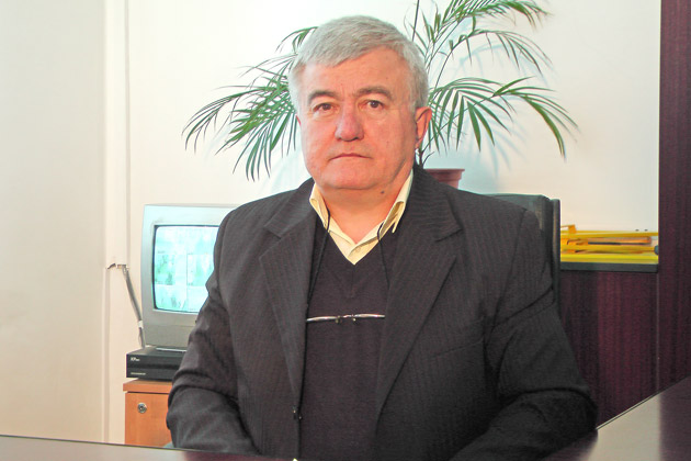 Director valoros la şcoala din Călineşti Oaş