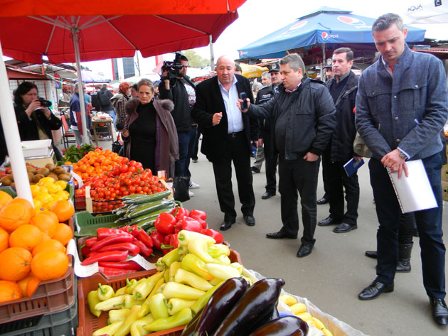 Descinderi în Piaţa Mare