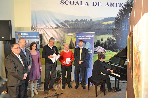 Expoziţia “Perspective şi certitudini” la Şcoala de Arte Satu Mare