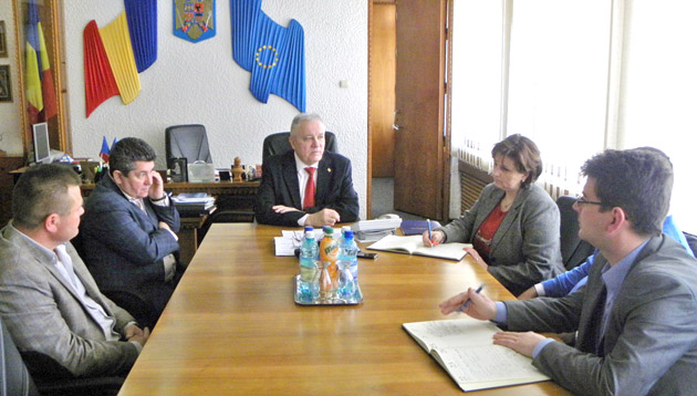 Prefectul Avram face lobby pentru curse aeriene spre Germania