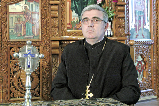 Să-l cunoaştem pe părintele Ilie Popa din Carei!