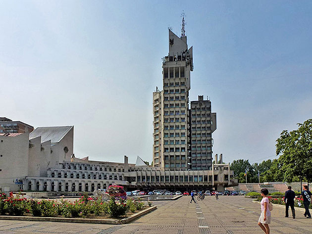 Expoziţie de metaloplastie la Primăria Satu Mare