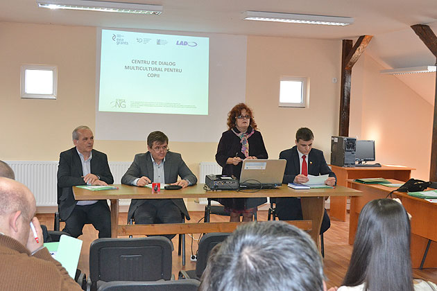 Model de dialog interetnic în mediul rural