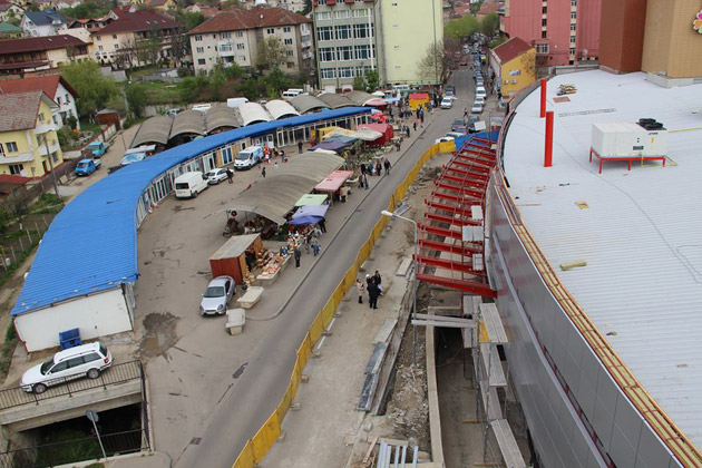 Hala agroaliamentară din centrul Zalăului prinde contur