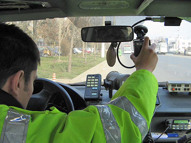 Şosele stropite cu sânge